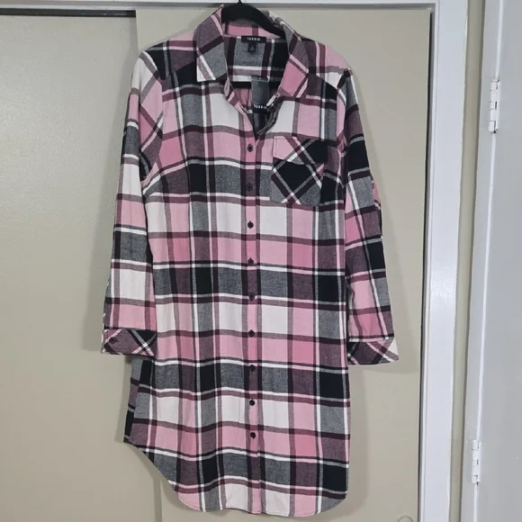 Torrid Pink and Black Plaid Shacket Shirt Torrid Size 0/L/12 NWT - Picture 1 of 8